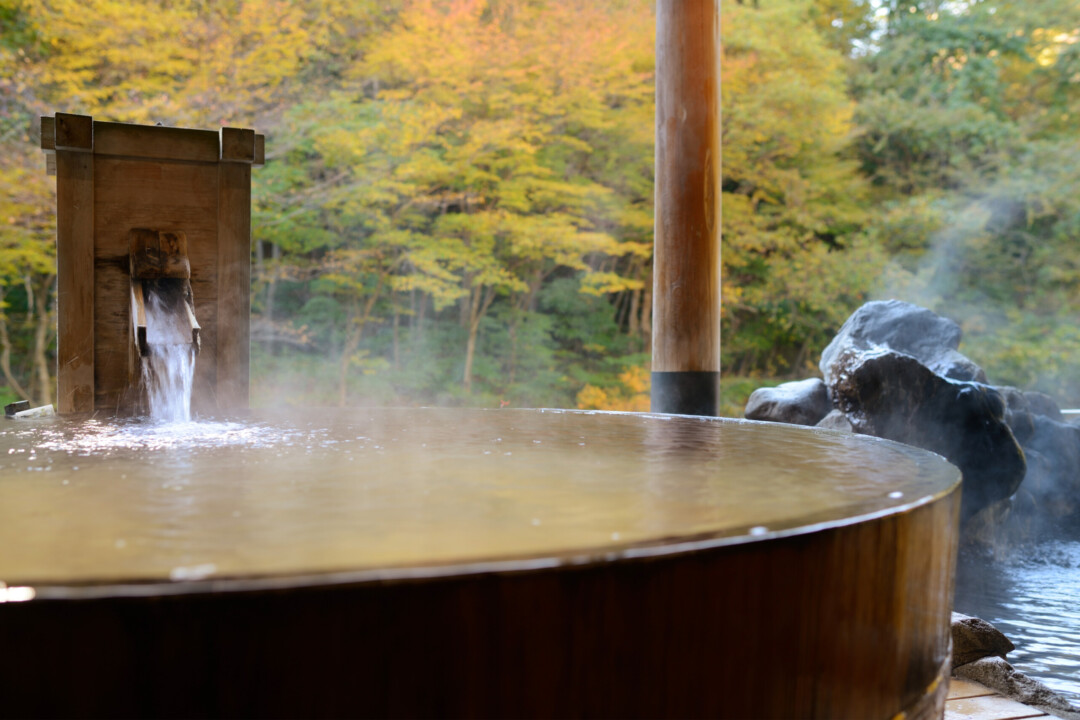 Fukushima City/Nurture your energy for tomorrow at the unique “Three Famous Hot Springs of Fukushima”