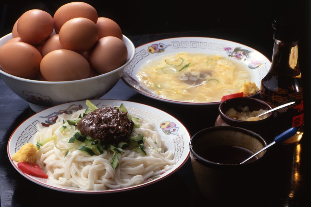 เมืองโมริโอกะ/สืบรากเหง้าของ “โมริโอกะ จาจาเมน” หนึ่งใน “สามบะหมี่ขึ้นชื่อแห่งอิวาเตะ”