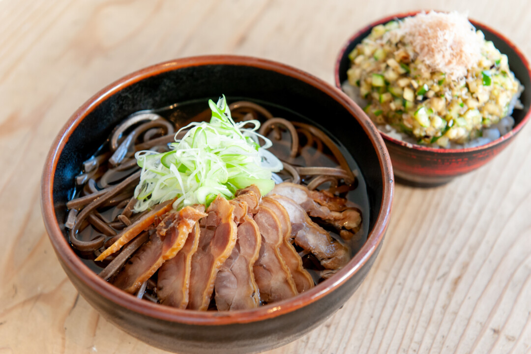 山形市/驅散盆地酷暑、麵食愛好者山形的「二大冰鎮涼麵」