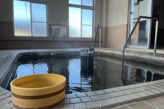 福島市／冰冷的身體馬上暖呼呼。飯坂溫泉的「熱湯」巡禮
