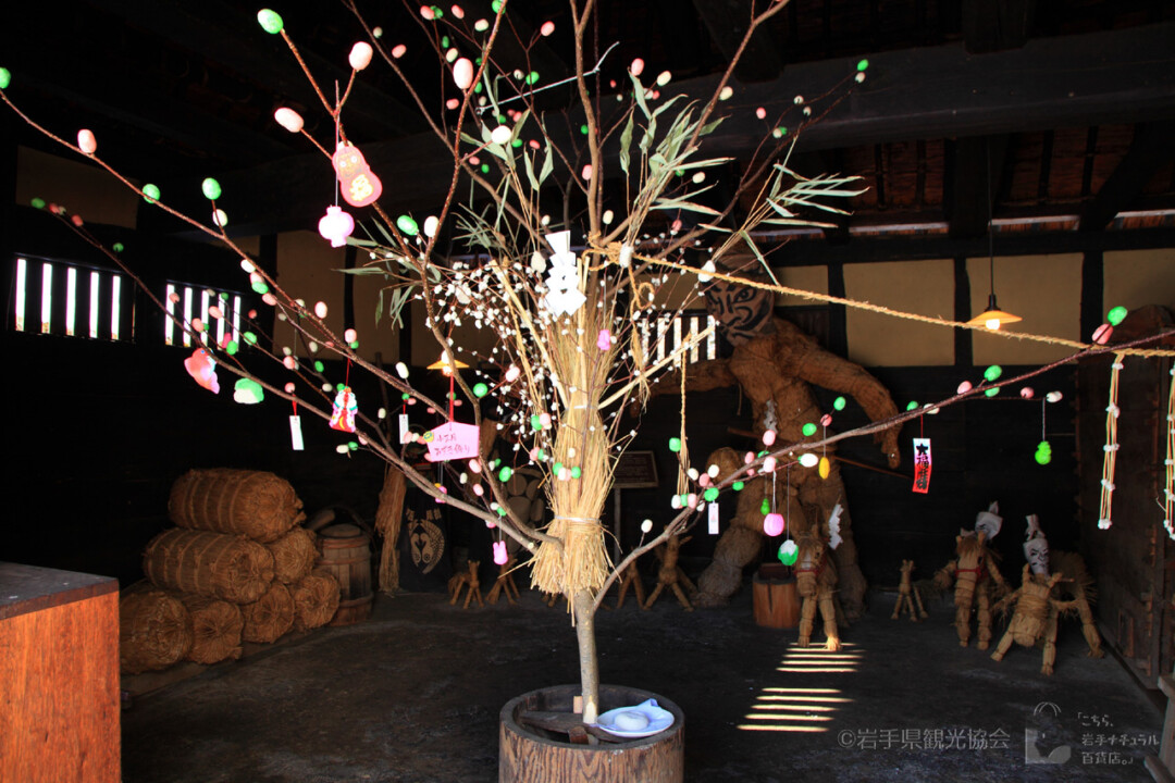 盛岡市／小正月をカラフルに彩る伝統文化「ミズキ団子」